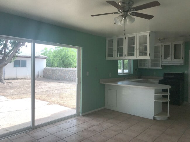 Photo - Country Living