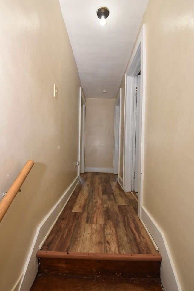 Photo - 135 E Eckman St Unidad 135 1/2 E. Eckman St. South Bend