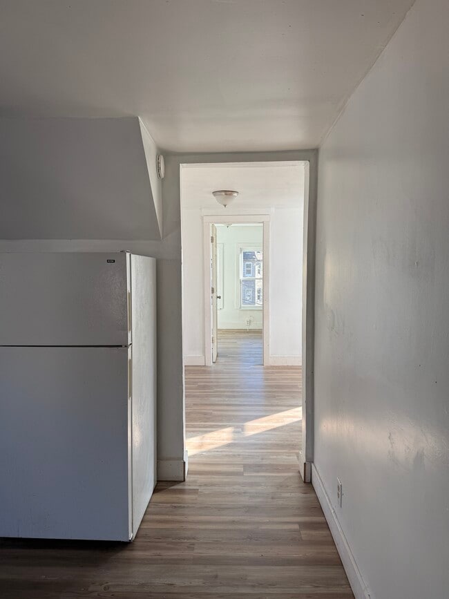 Photo - 103 Walnut St