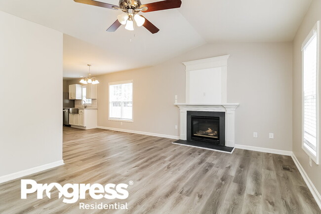 Photo - 705 Mossburn Ct