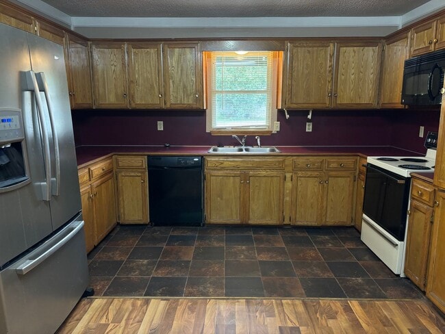 Photo - Duplex for Rent!