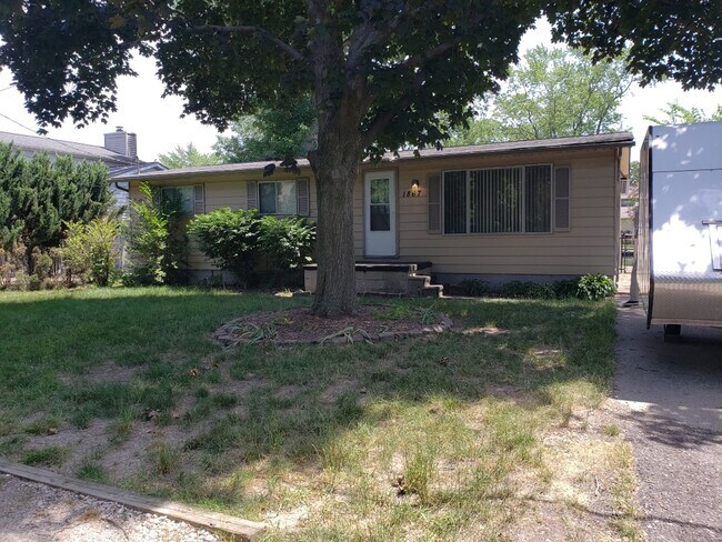 Photo - 1867 Rustic Ln House