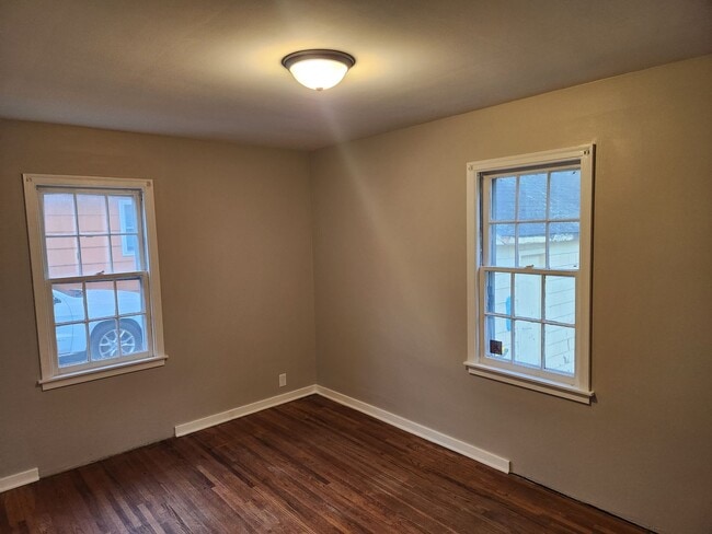 Photo - 4 bed 1 bath single family house.