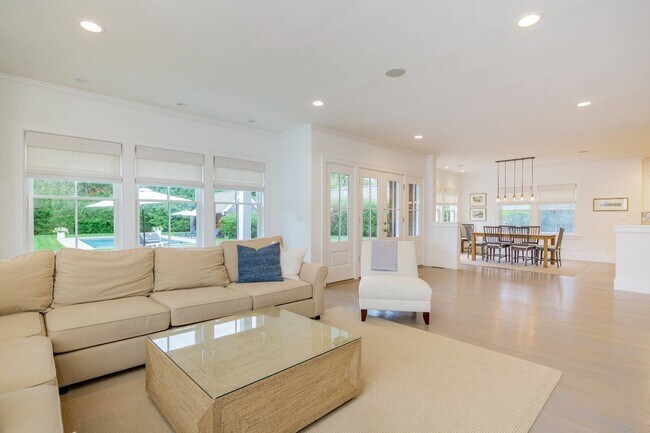 Photo - 23 Gansett Ln