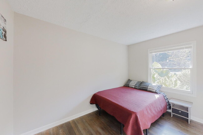 Photo - North Hairston | Hickory Hills Estates Home just an 8-minute walk to the transit stop at N Hairst...
