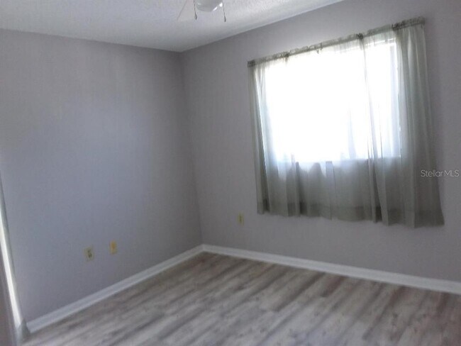 4836 Onyx Ln