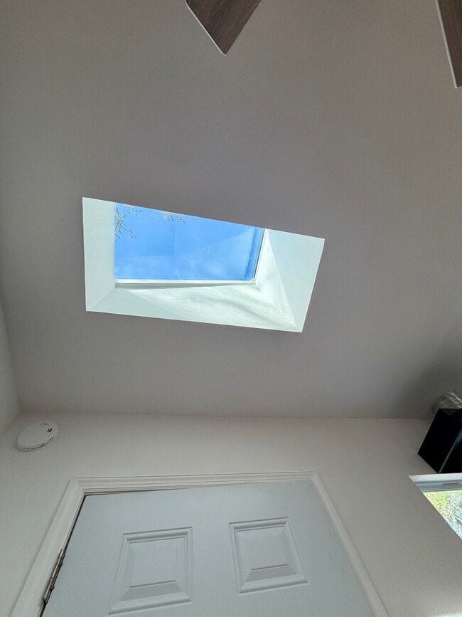 Photo - 4007 Deleuil Ave