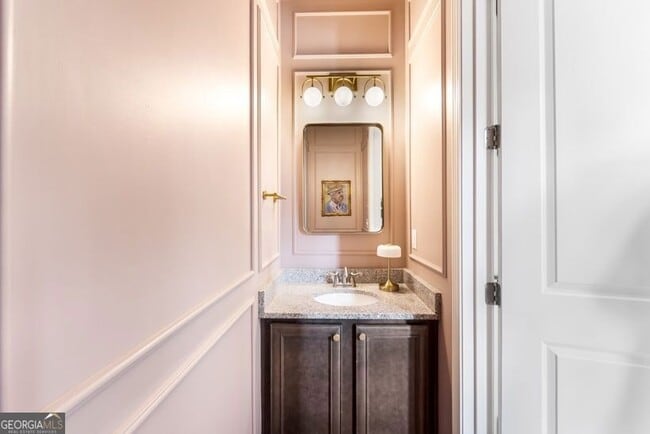 Photo - 2422 Brewer Way