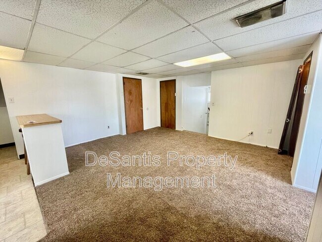 Photo - 514 E Chestnut St Unidad #3