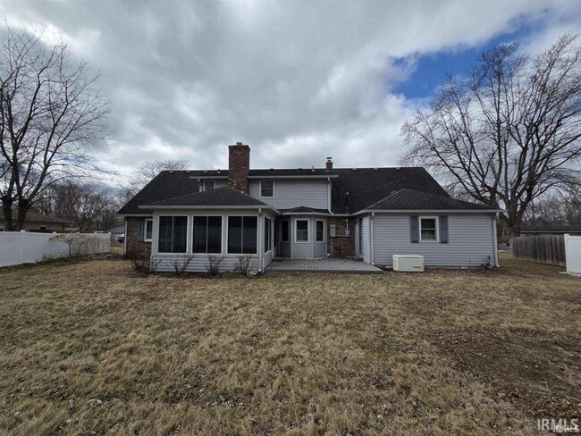 Photo - 3208 Susan Dr House