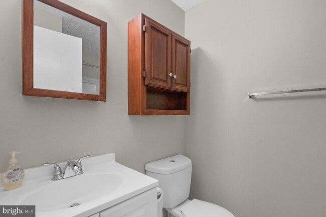 Photo - 12415 Hickory Tree Way Unit M
