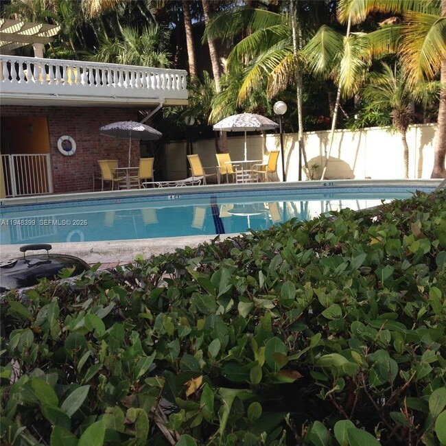 Photo - 2424 SE 17th St Unit 114B