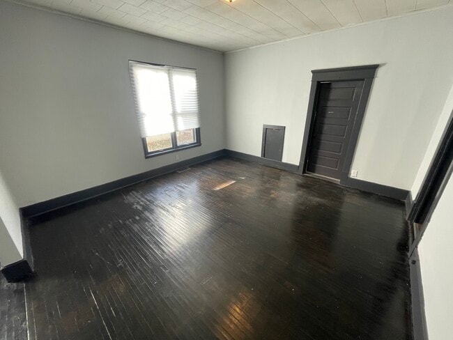 Photo - 6 Pennsylvania Ave