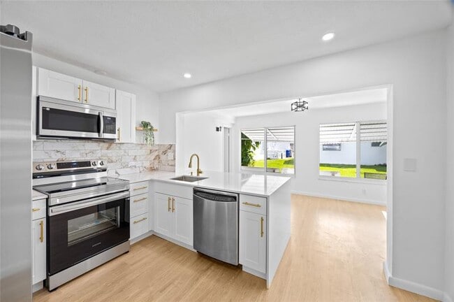 Photo - 2920 NW 2nd Ave