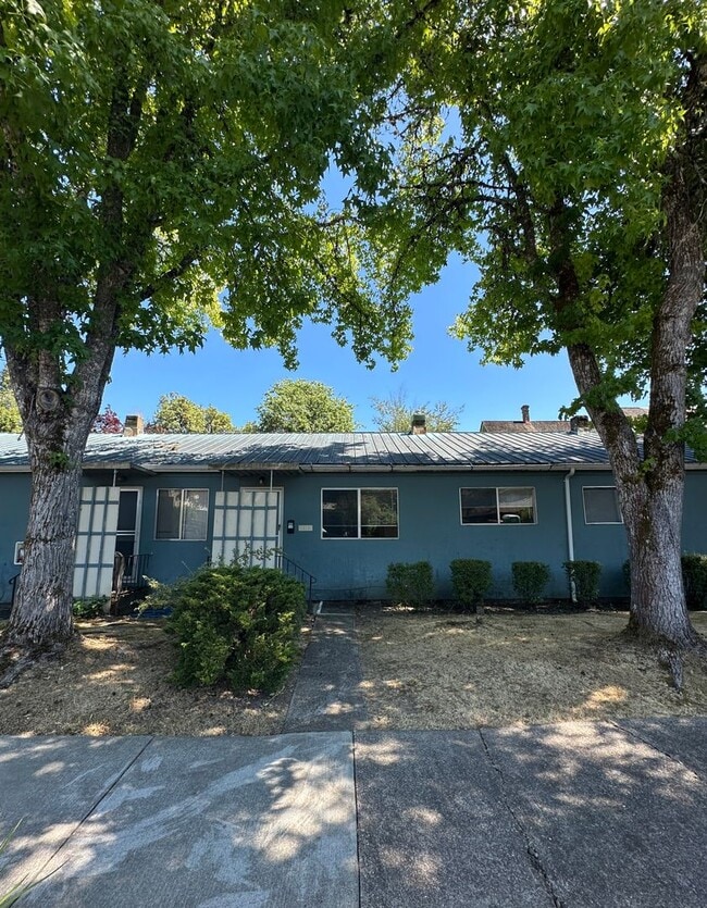 Building Photo - (474) 15th Street Apartments - 2 Bedroom /... Unit 1419 (P)