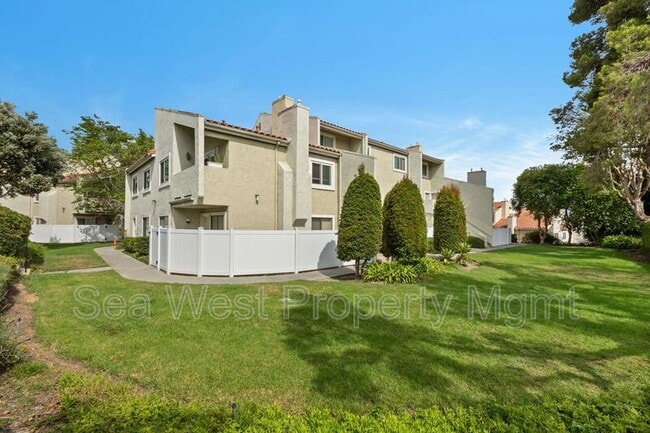 Building Photo - 6907 Quail Pl Unit #H