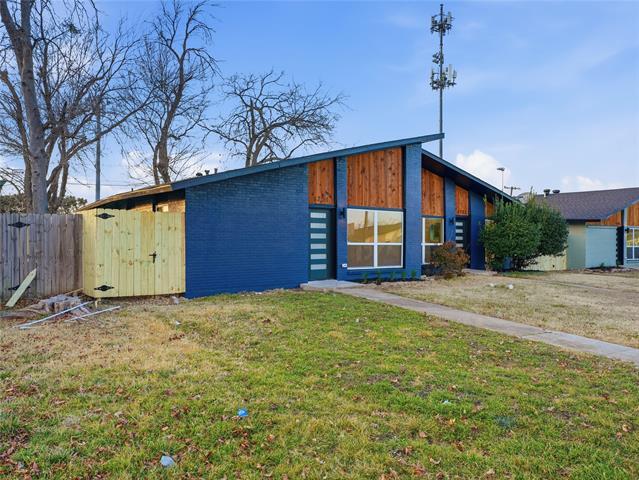 Photo - 1721 R Avenue