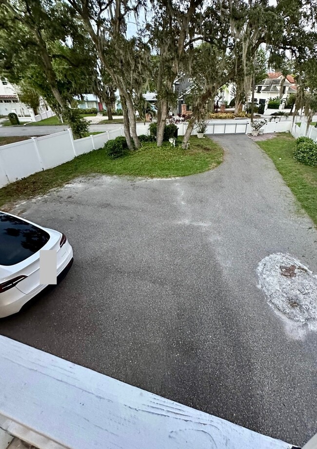 Gated fenced Yard with Ample Parking - 423 Ololu Dr House