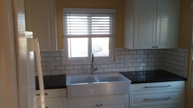 Recently remodeled - 1744 Sunset Cliffs Blvd Apartment Unit 1744