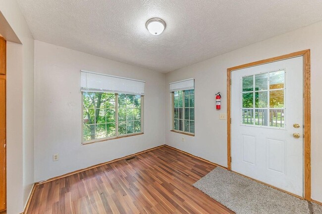 Photo - 3429 W Michigan Ave