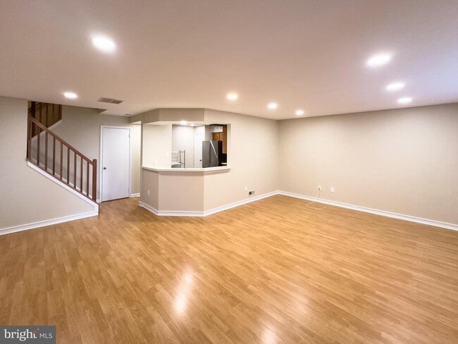 Photo - 806 Wharton Rd