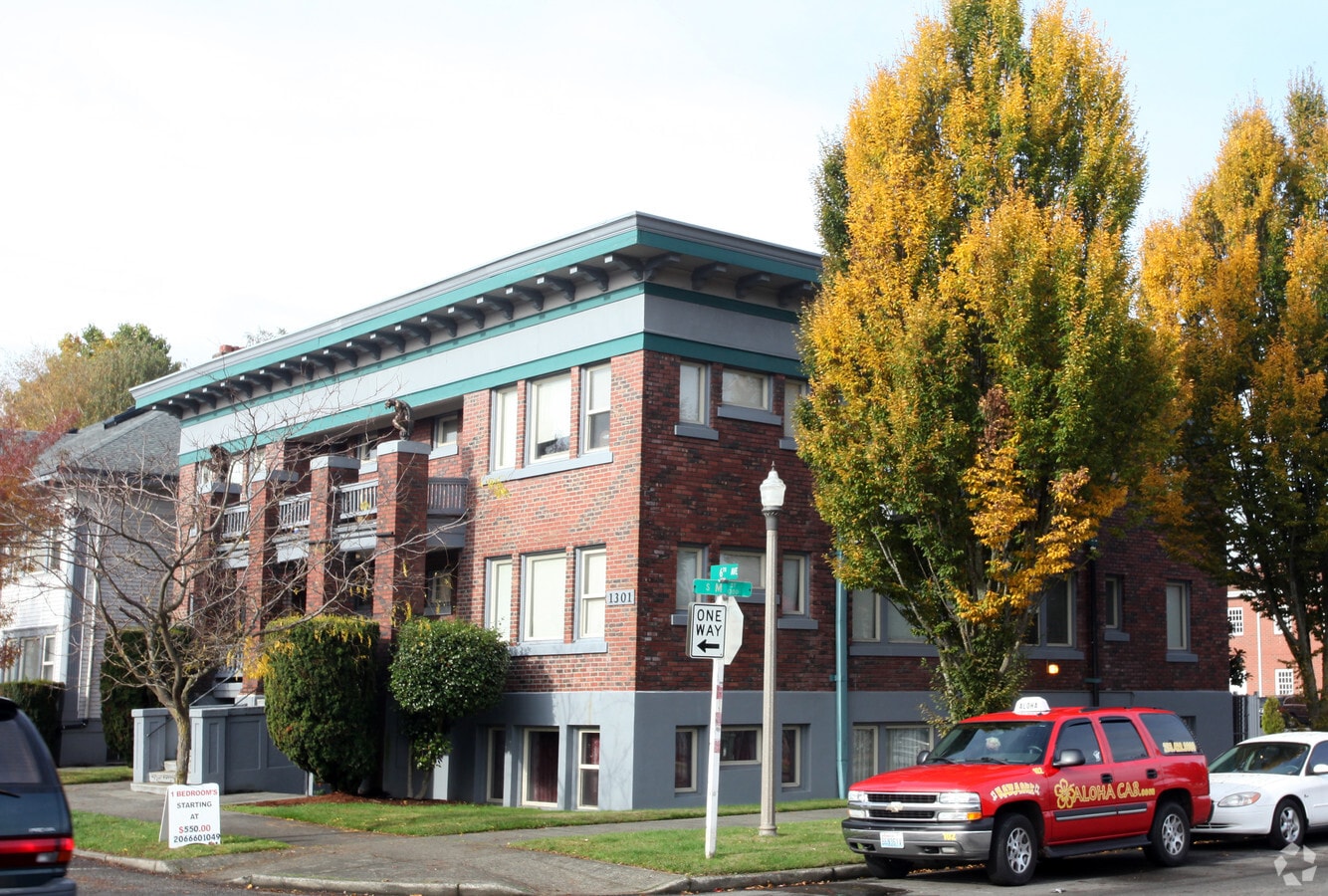 Photo - Klee Apts