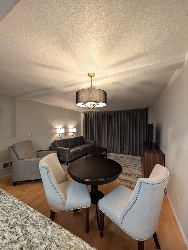 Photo - 6970 California Ave SW