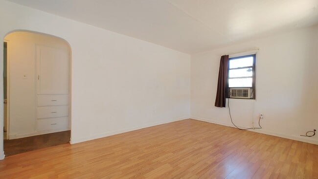 Photo - Charming 2 Bedroom 1 Bathroom Home In The South San Pedro Neighborhood!