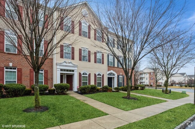 Building Photo - 1831 Nathan Dr Rental