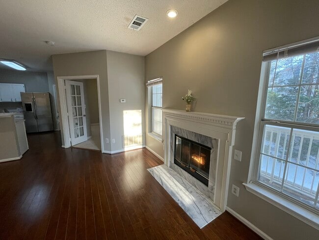 Photo - 1701 Lake Shore Crest Dr Unit 22