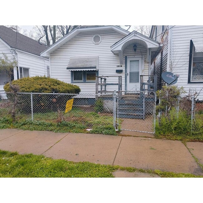 Photo - 1315 W John H Gwynn Jr Ave
