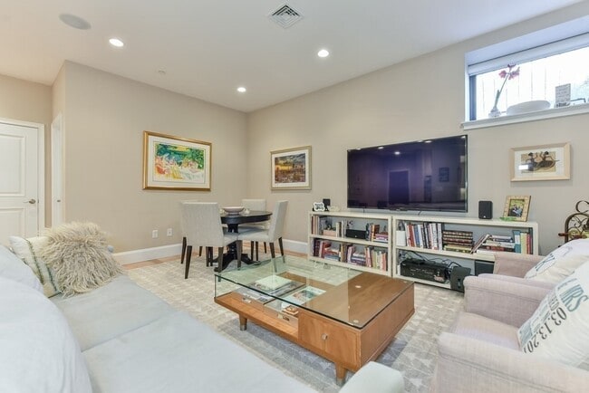 Photo - 9 Appleton St Unidad 1