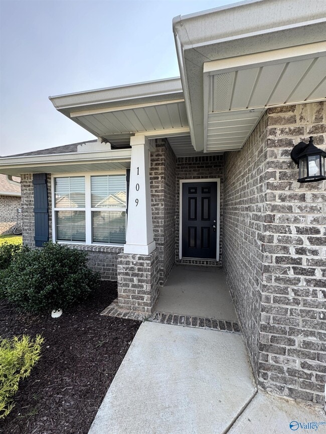 Photo - 109 Ardsley Dr