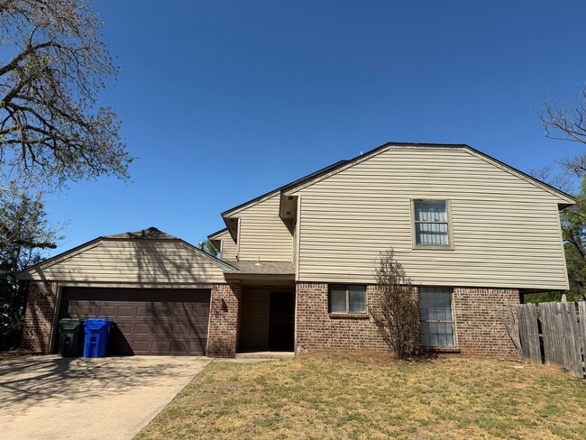 Building Photo - Belknap/Barton Unit 2811 Barton Ave