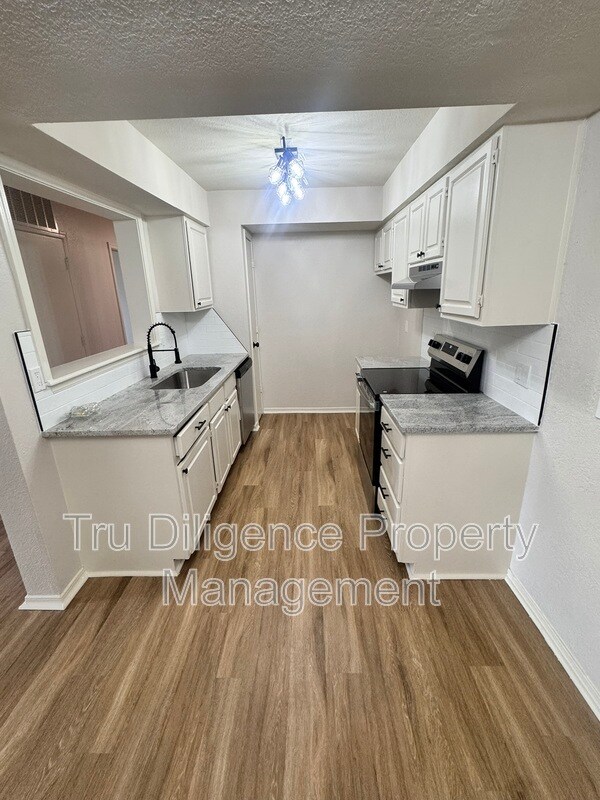 Photo - 14425 N Pennsylvania Ave