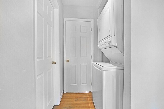 Photo - 530 SW 10th St Unidad 3B