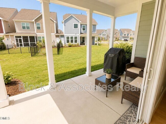 118 Faxton Wy