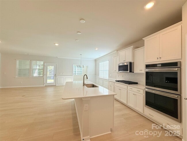 Photo - 6436 Fairfax Ct