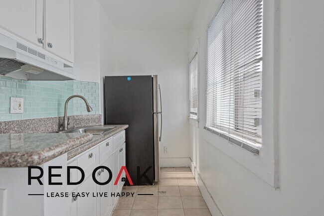 Photo - ~1 Month FREE~ Amazing Studio with Exquisi... Unidad 8