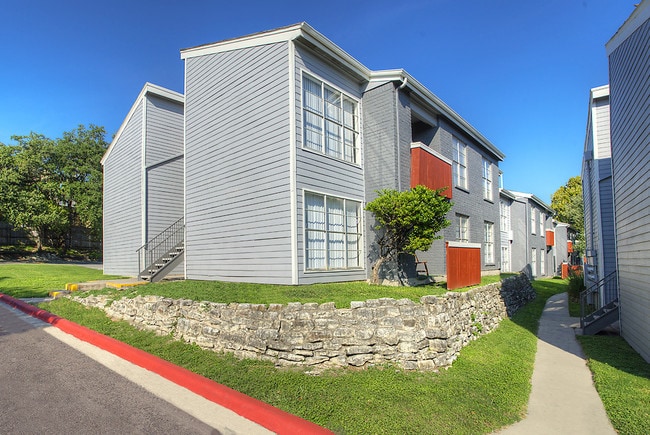 Photo - Windbury Apartments