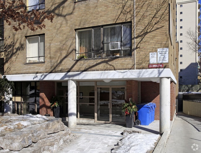 Photo - Oriole Apartments