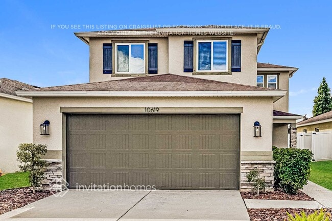 Building Photo - 10619 Laguna Plains Dr