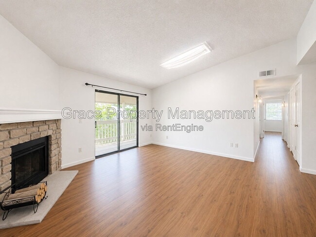 Photo - 18003 E Ohio Ave Unit 202