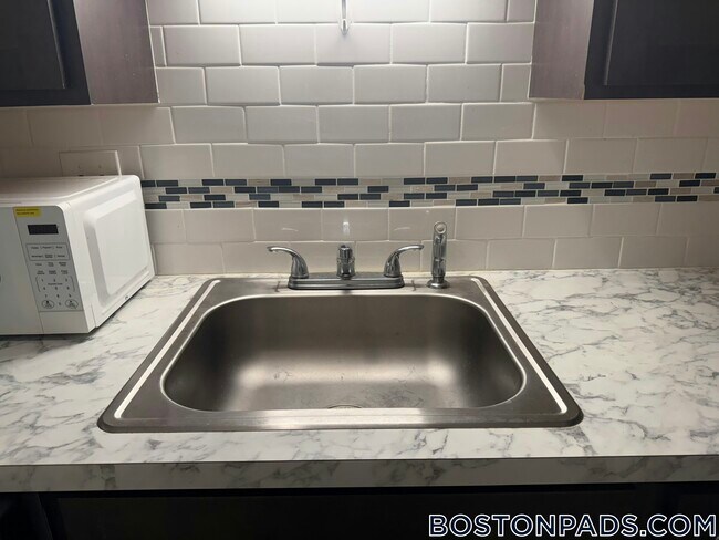 Photo - 80 Gardner St Unidad 12-A