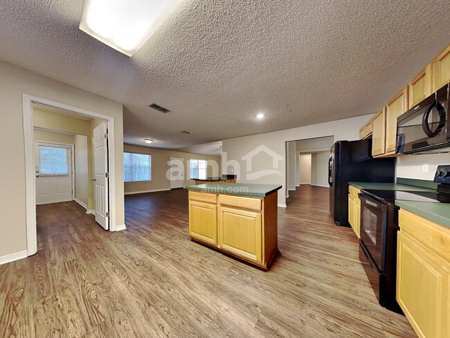 Photo - 10495 McGirts Creek Dr