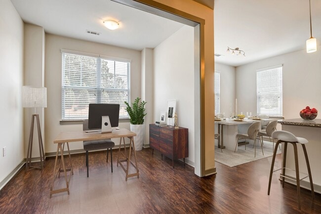 Element Ballantyne apartments — community photo