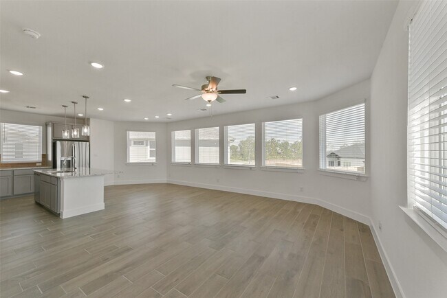 Photo - 1446 Shaded Rock Dr