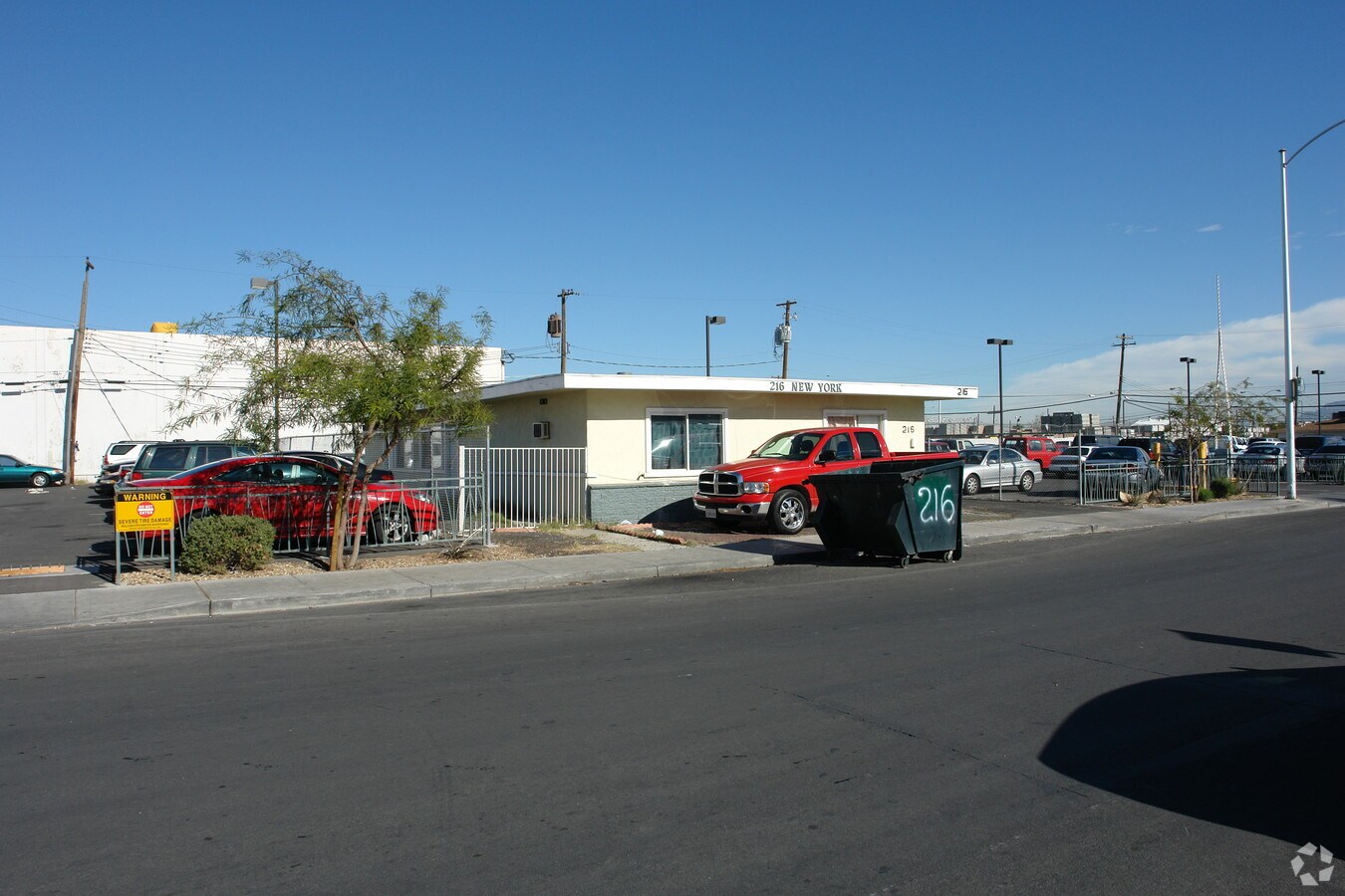 Photo - 216 W New York Ave