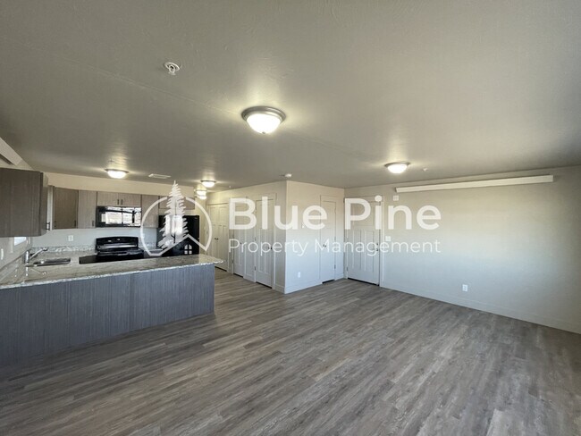 Photo - 5850 N Freedom Rd