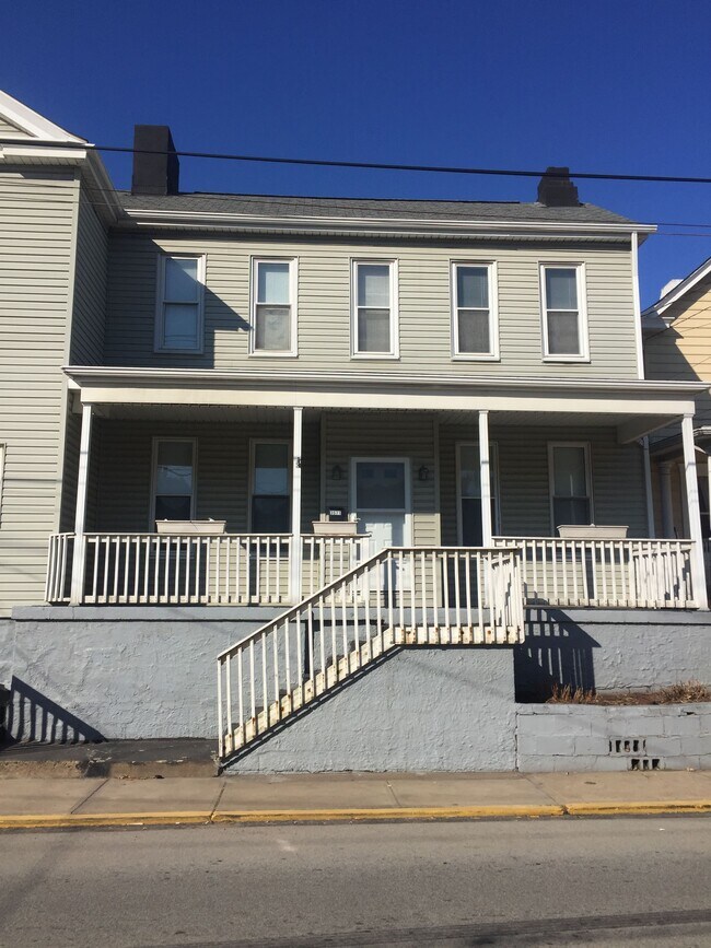 Photo - 3571 Washington Ave Apartments Unit A
